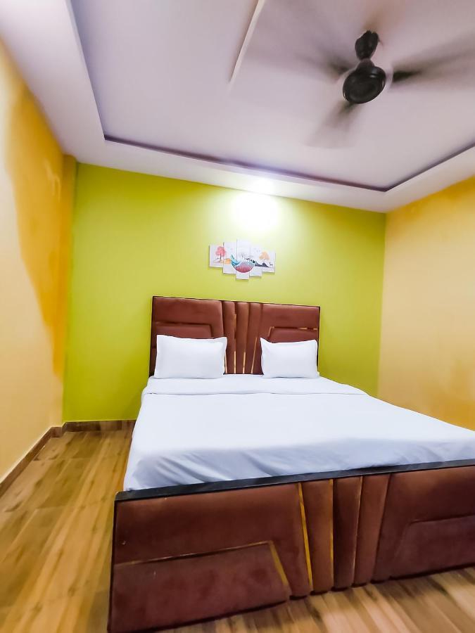 Roomshala 122 Hotel Park View - Near Adarsh Nagar New Delhi Eksteriør billede
